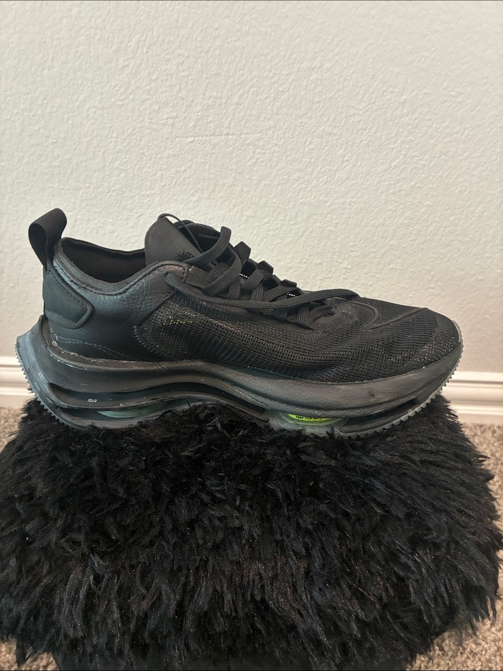 Nike Black Men's Athletic Sneaker